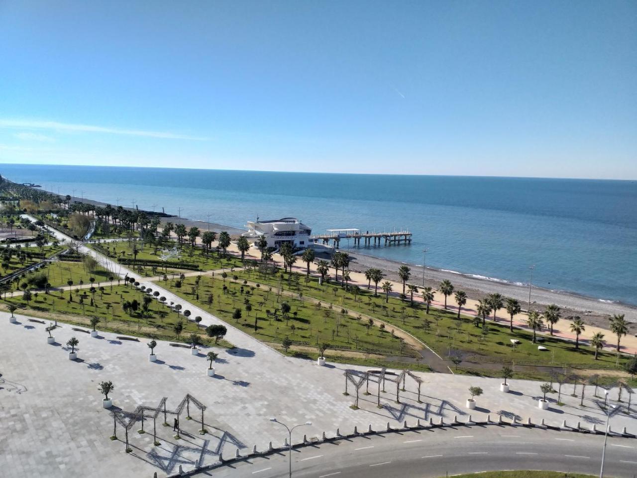 Batumi Beach Tower Εξωτερικό φωτογραφία