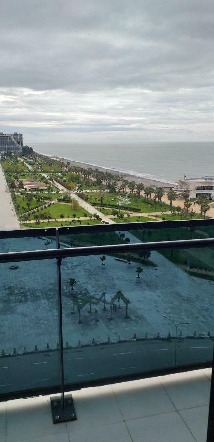 Batumi Beach Tower Εξωτερικό φωτογραφία