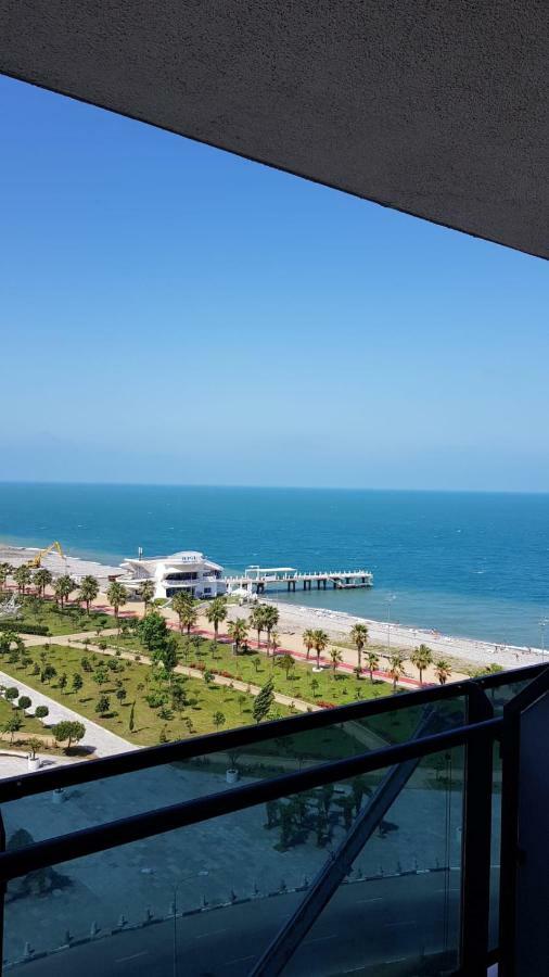 Batumi Beach Tower Εξωτερικό φωτογραφία