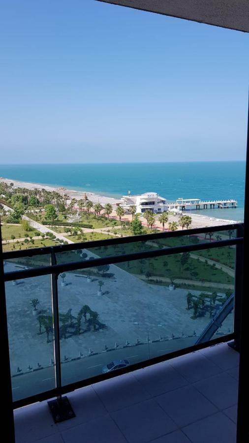 Batumi Beach Tower Εξωτερικό φωτογραφία
